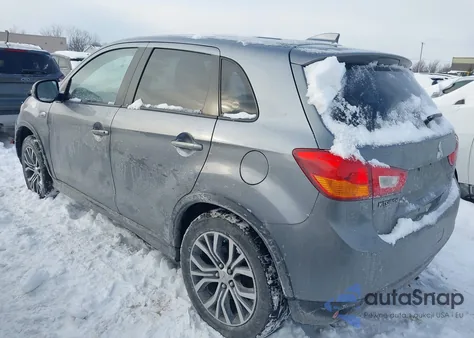 2017 Mitsubishi Outlander Sport 2.0 Le z USA, uszkodzony, nr VIN JA4AP3AU5HZ039512